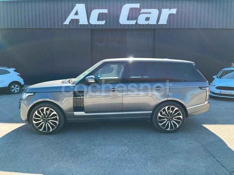 Gris / plata Usado 2013 Land Rover Range Rover Vogue SUV | 38.990 € - Imagen 1/4