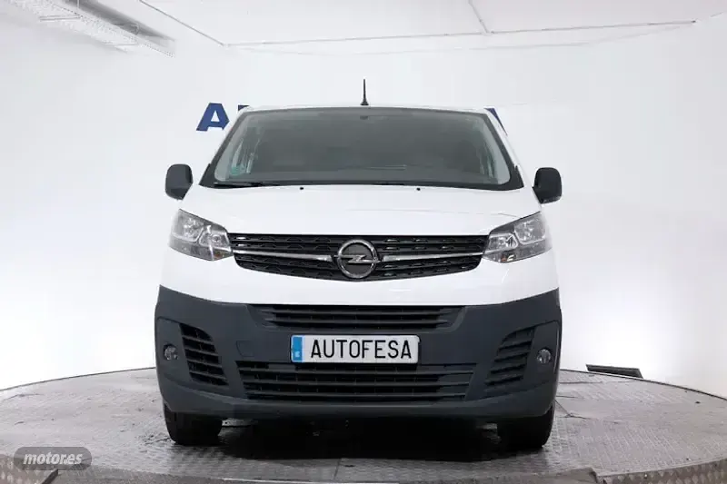 Usado Opel Vivaro-e Combi 100 kW (136 CV) 2022 Blanco Van