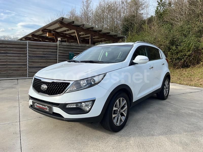 Blanco Usado 2014 Kia Sportage SUV | 8900 € (Precio justo) - Imagen 1/4