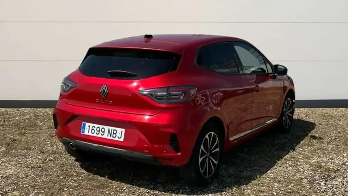 Usado Renault Clio V Techno 90 CV (66 kW) 2025 Rojo Berlina