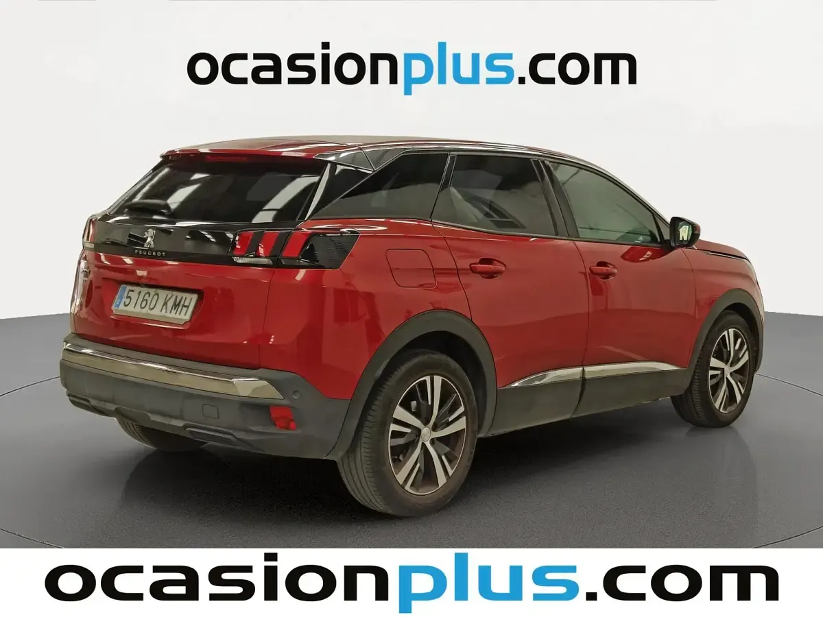 Usado Peugeot 3008 Allure 131 CV (96 kW) 2018 Rojo SUV