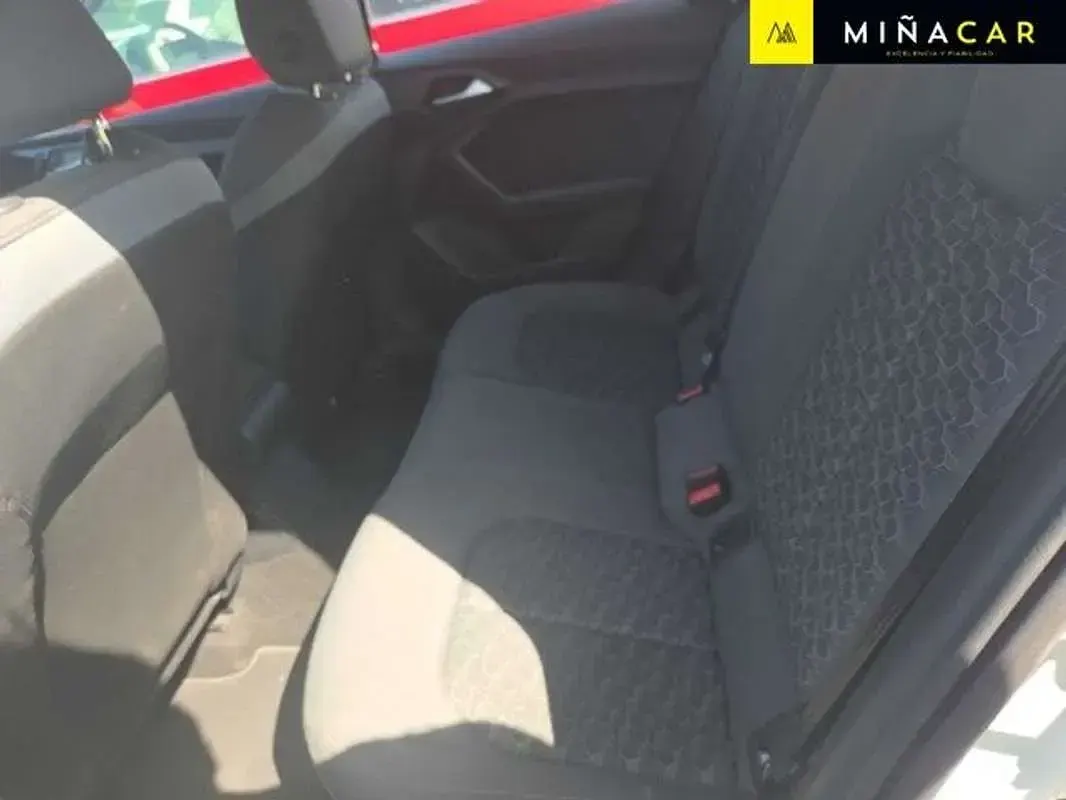 Usado Audi A1 Sportback 110 CV (80 kW) 2023 Gris Utilitario