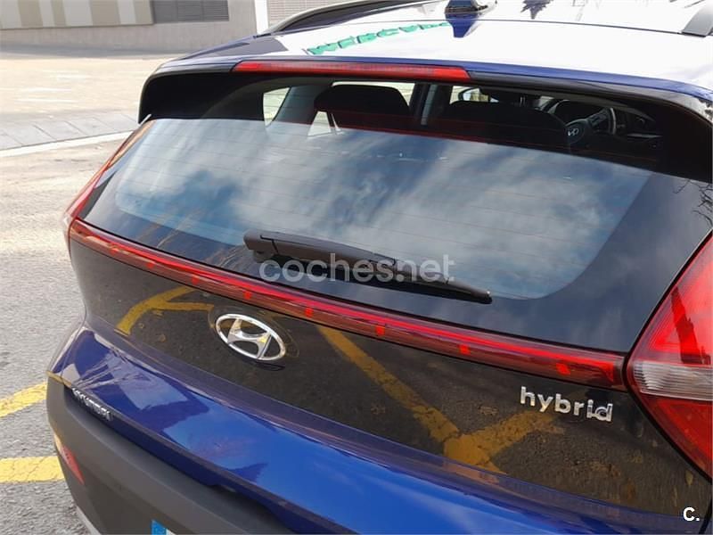 Usado Hyundai Bayon 100 CV (73 kW) 2023 Azul SUV