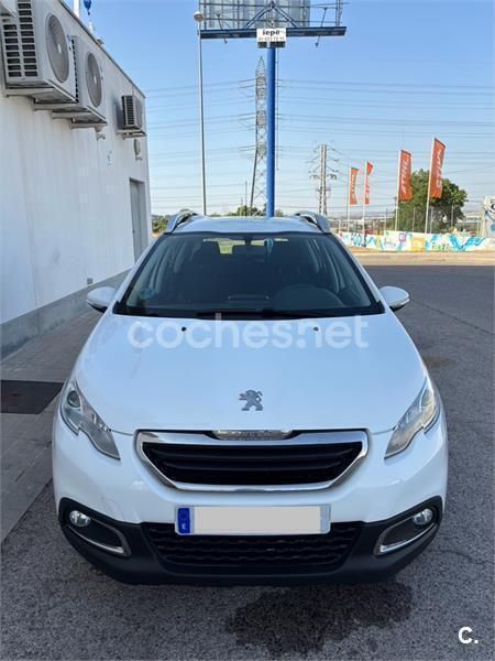 Blanco Usado 2013 Peugeot 2008 Active SUV | 6500 € (Precio justo) - Imagen 1/4