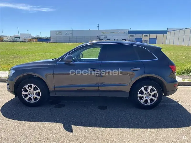 Usado Audi Q5 Advanced 177 CV (130 kW) 2014 Negro SUV