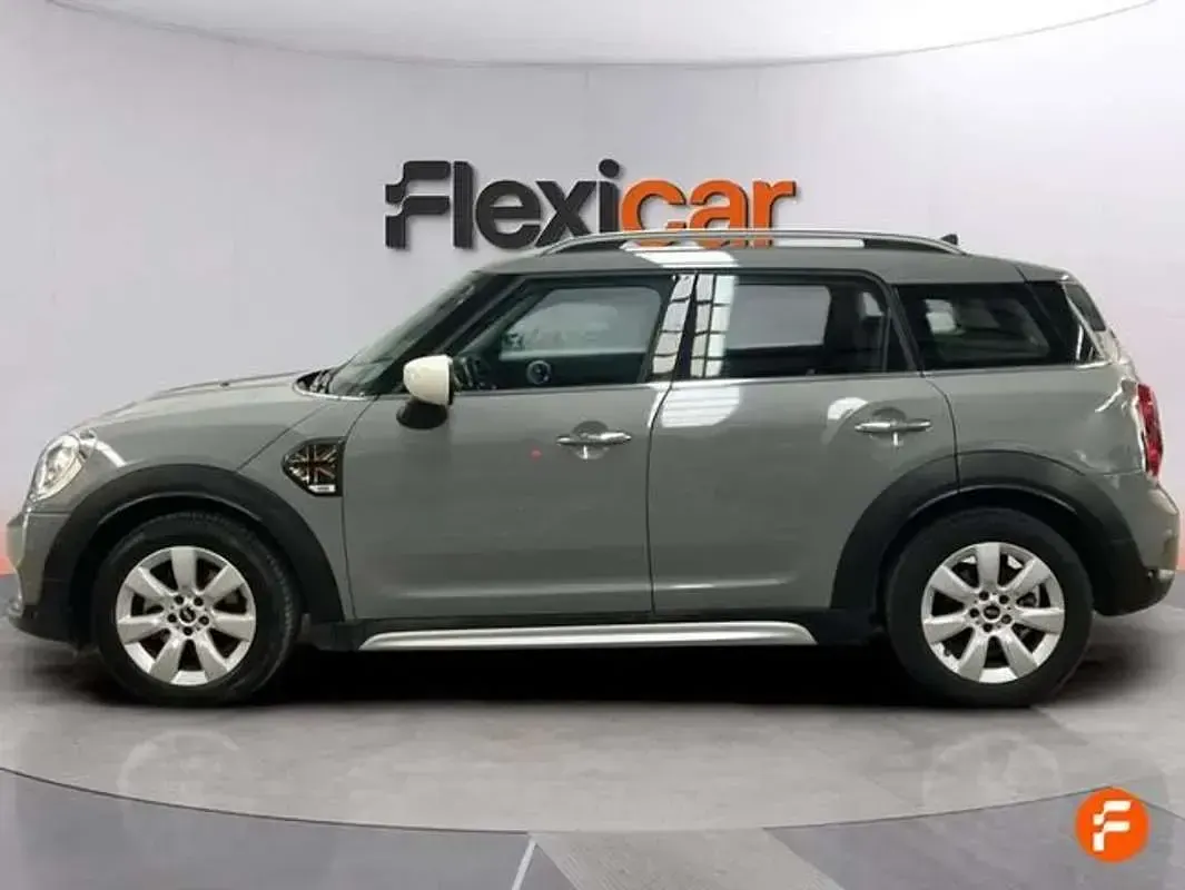 Usado Mini Cooper Countryman 136 CV (100 kW) 2020 Gris SUV