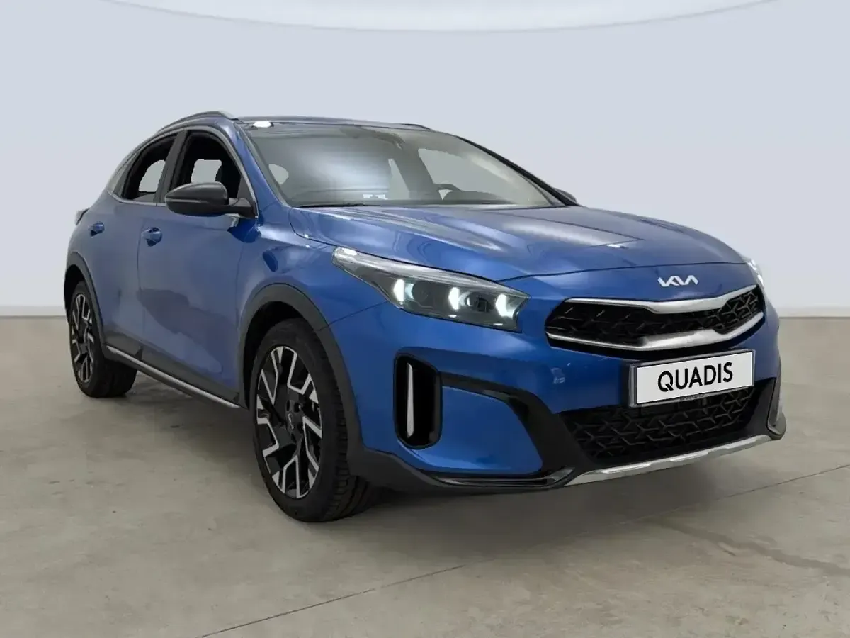 Usado Kia XCeed Style 150 CV (110 kW) 2025 Azul SUV