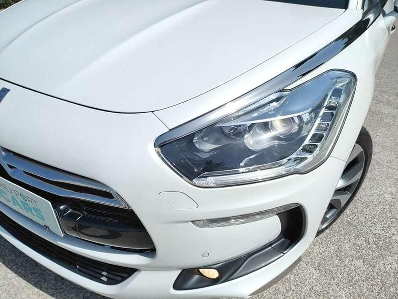 Usado Citroën DS5 181 CV (133 kW) 2014 Blanco Utilitario