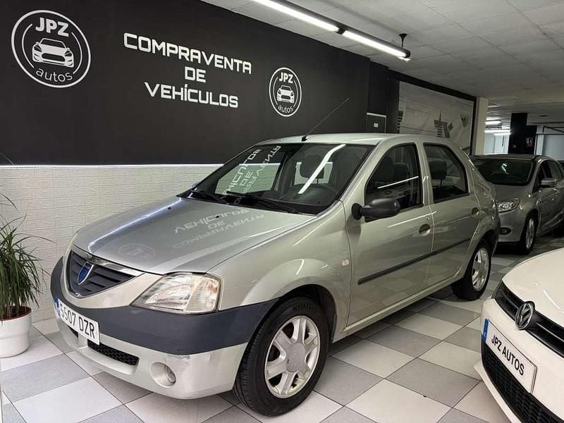 Gris Usado 2006 Dacia Logan Prestige Utilitario | 2590 € - Imagen 1/4