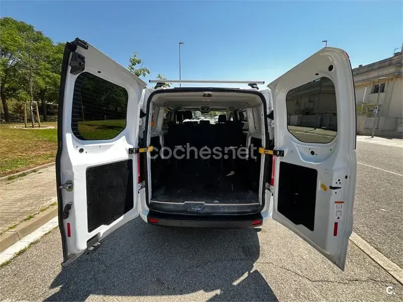 Usado Ford Transit Custom Nugget 130 CV (95 kW) 2022 Blanco Van