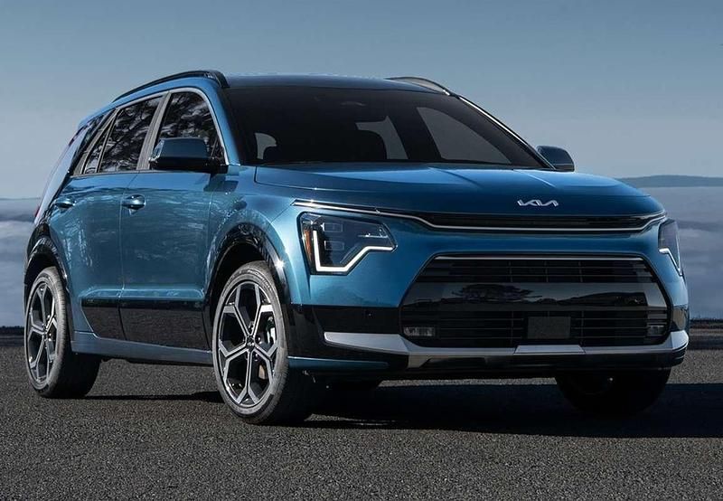 Usado Kia Niro 141 CV (103 kW) 2022 Negro SUV