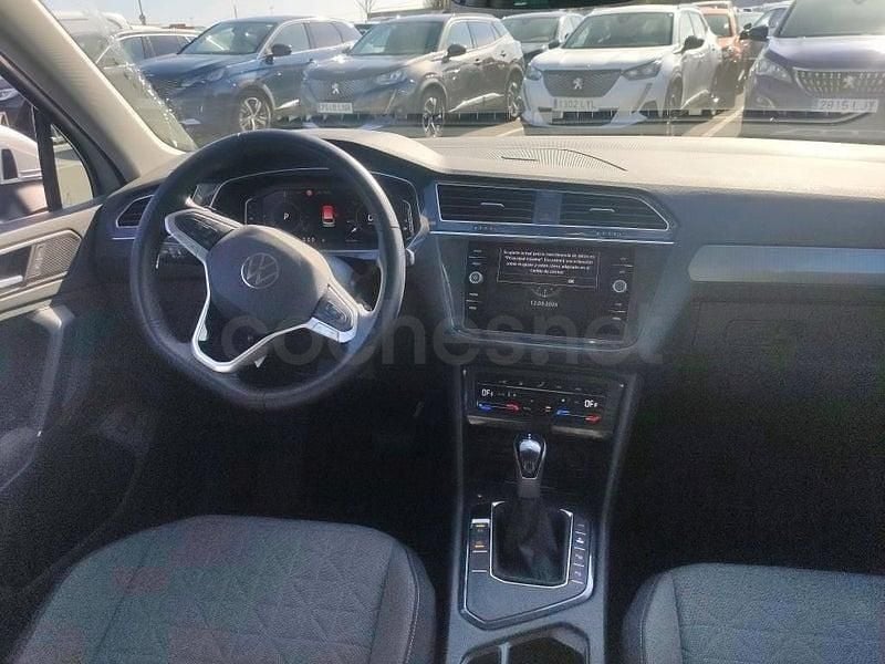 Usado VW Tiguan Life 150 CV (110 kW) 2023 Blanco SUV