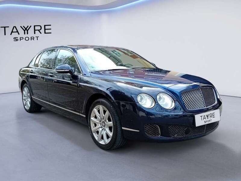 Usado Bentley Continental Flying Spur Mulliner 625 CV (459 kW) 2010 Azul Berlina