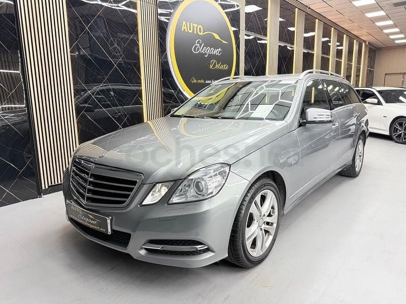 Usado Mercedes E250 Avantgarde 204 CV (150 kW) 2011 Gris / plata Familiar