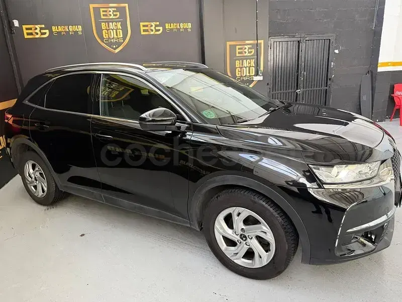 Usado DS Automobiles DS7 Crossback Be Chic 130 CV (95 kW) 2018 Negro SUV