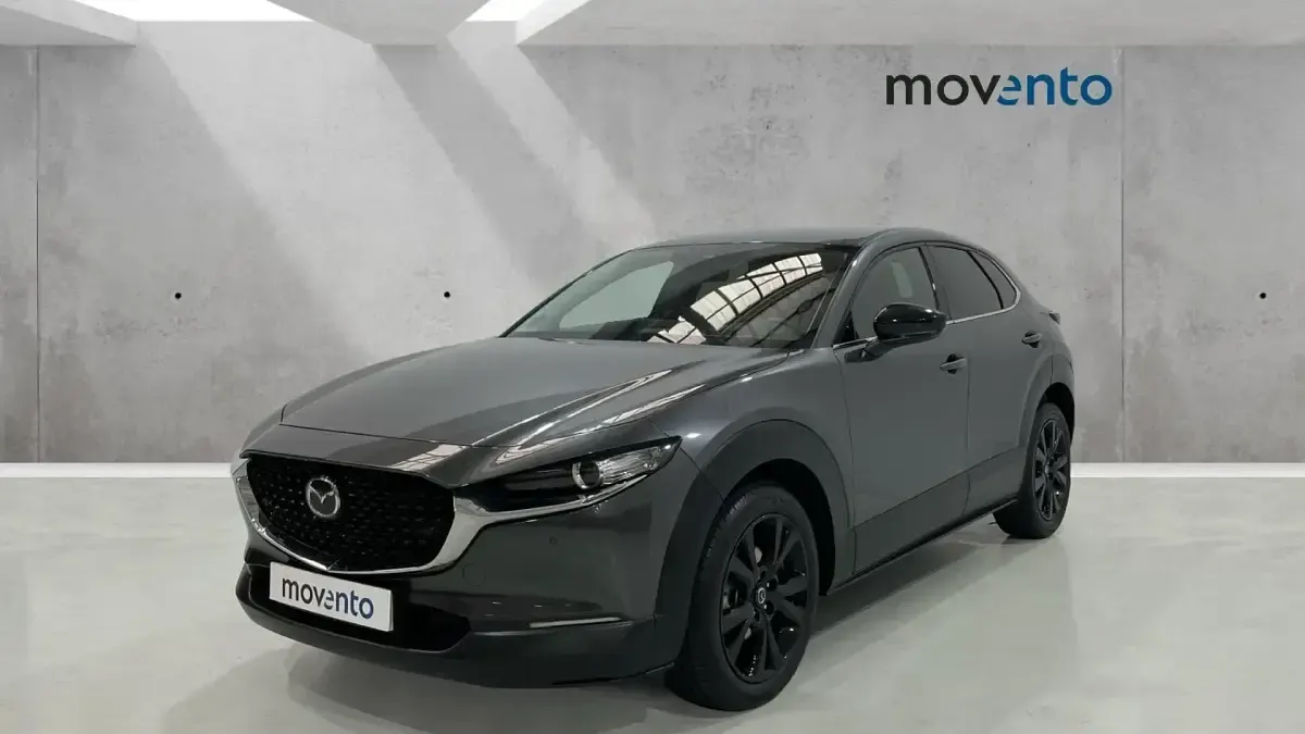 Käytetty Mazda CX-30 Homura-Line 150 HP (110 kW) 2022 Harmaa Katumaasturi