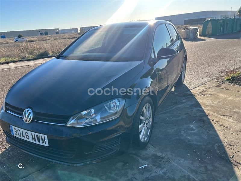 Negro Usado 2013 VW Golf VII Edition Berlina | 6500 € (Super precio) - Imagen 1/4