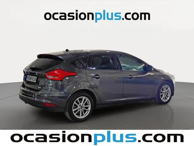 Usado Ford Focus Business Edition 125 CV (91 kW) 2018 Gris Utilitario