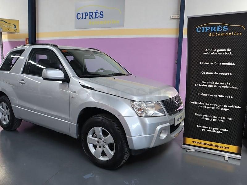 Usado Suzuki Grand Vitara 129 CV (94 kW) 2008 Gris / plata SUV