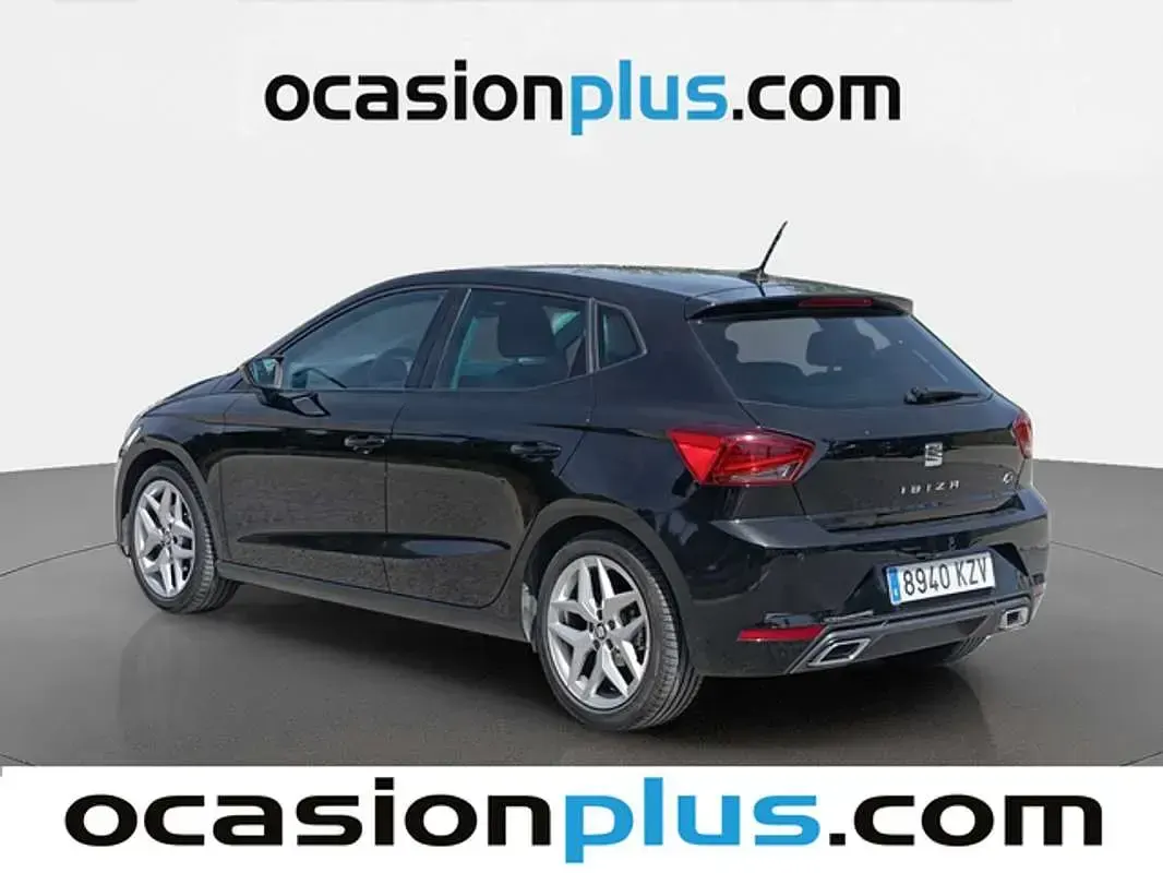 Usado Seat Ibiza FR 116 CV (85 kW) 2019 Negro Utilitario