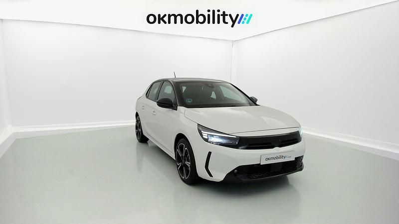 Usado Opel Corsa 100 CV (73 kW) 2024 Arktis white Utilitario