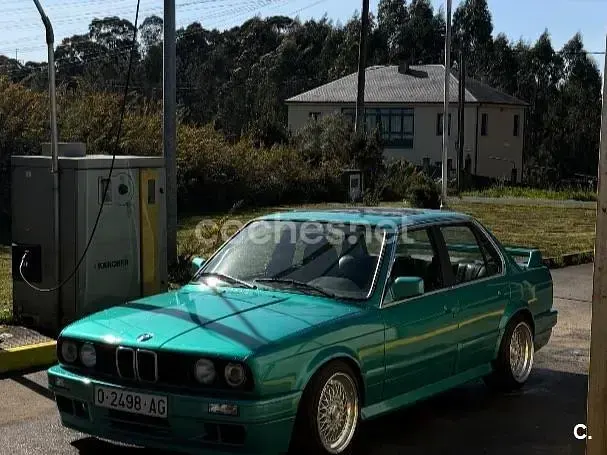 Usado BMW 323 150 CV (110 kW) 1986 Verde Berlina