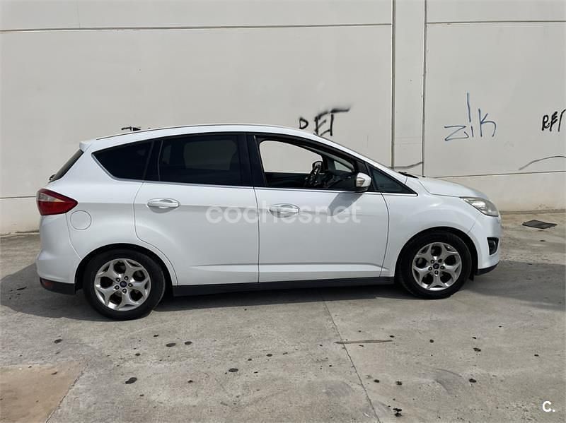 Usado Ford C-MAX Trend 115 CV (84 kW) 2012 Blanco Monovolumen