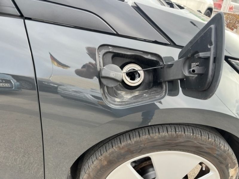 Usado BMW i3 75 kW (102 CV) 2015 Negro metalico Utilitario