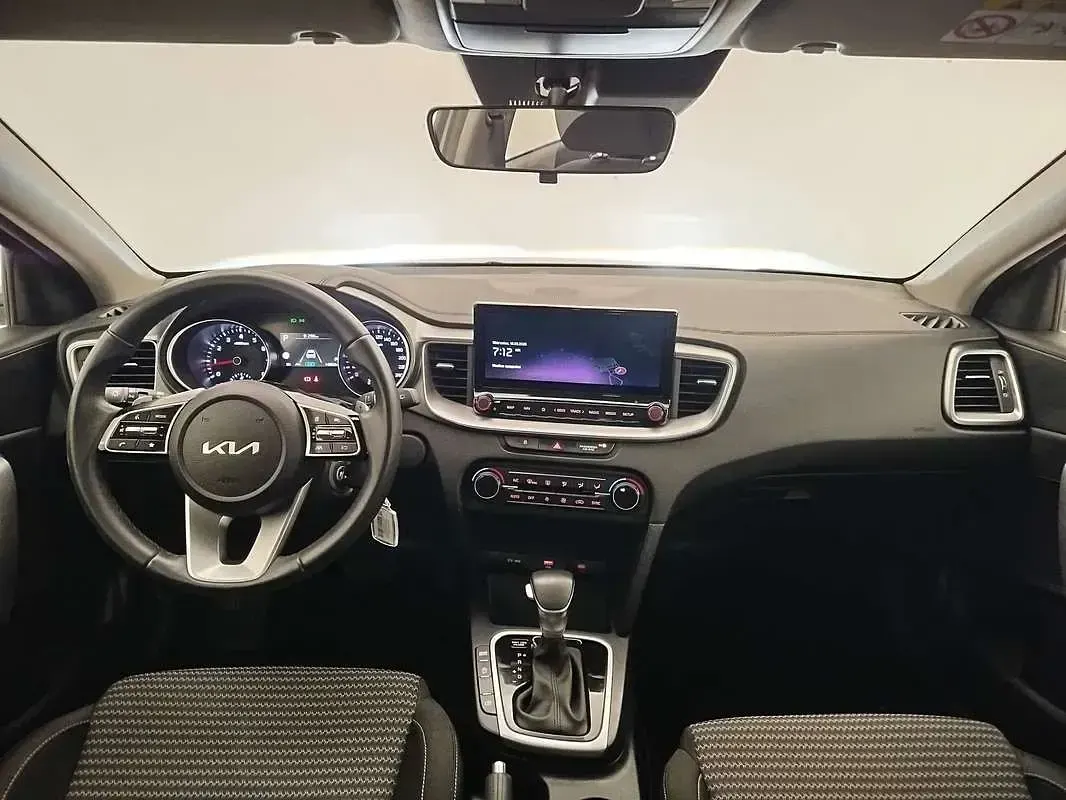 Usado Kia XCeed 140 CV (102 kW) 2025 Blanco SUV