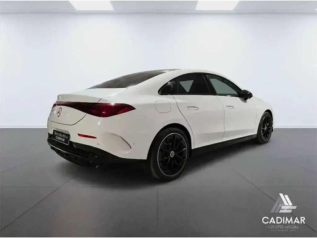 Nuevo Mercedes CLA 250+ 200 kW (272 CV) 2026 Blanco Berlina