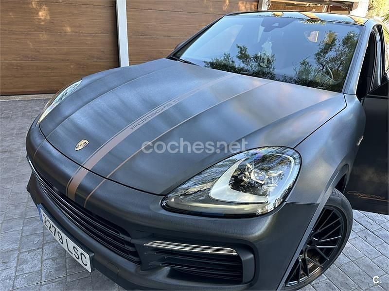 Negro Usado 2021 Porsche Cayenne Coupe Coupe | 65.000 € - Imagen 1/3