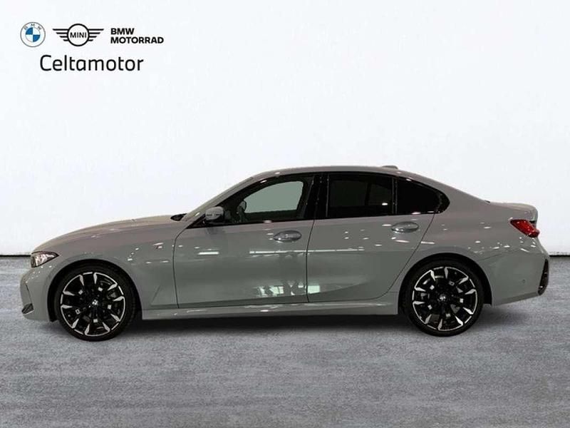 Begagnad BMW 320 Shadowline 190 HK (139 kW) 2025 Grå Sedan
