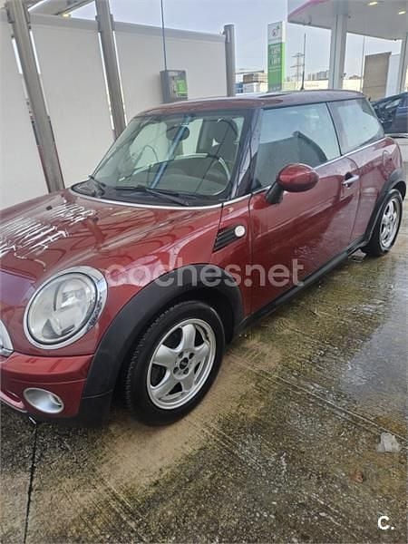 Usado Mini ONE 90 CV (66 kW) 2008 Granate Utilitario