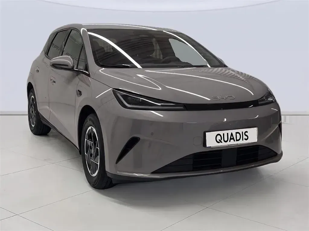 Nuevo BYD Dolphin Boost 155 kW (212 CV) 2026 Time grey Utilitario