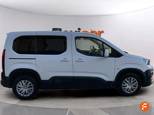 Usado Peugeot Rifter Allure 130 CV (95 kW) 2021 Blanco Monovolumen