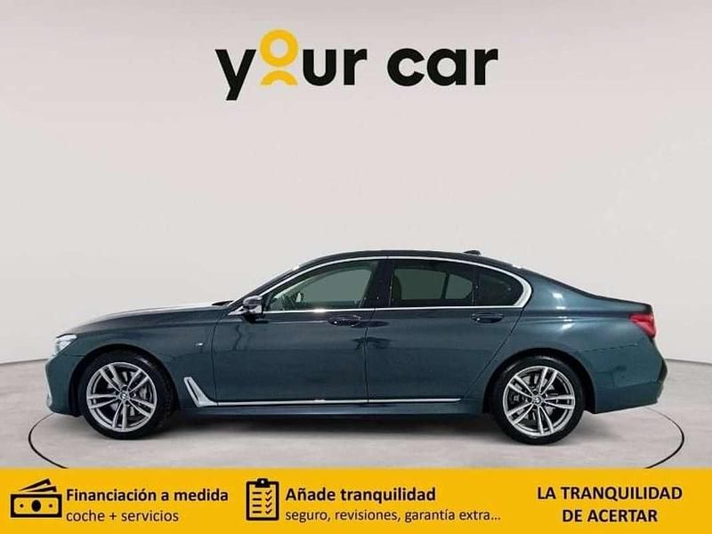 Usado BMW 730 Comfort Edition 265 CV (194 kW) 2020 Gris / plata Berlina