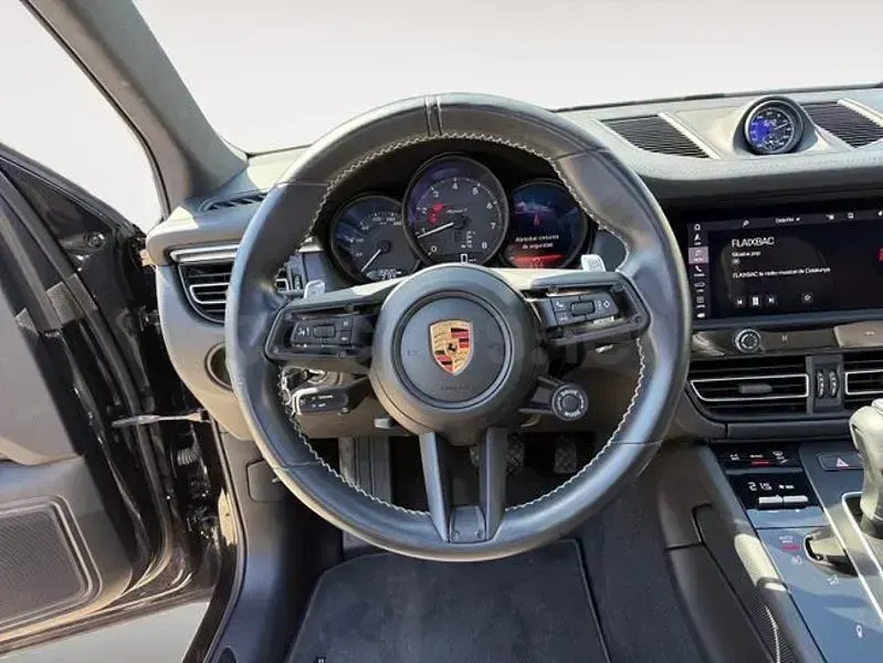 Usado Porsche Macan 265 CV (194 kW) 2022 Negro SUV