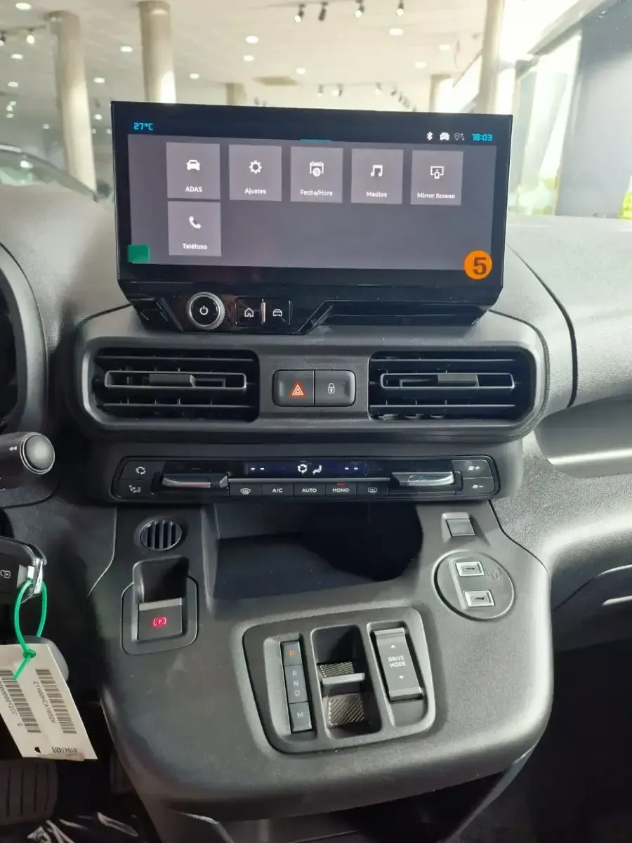 Nuevo Citroën Berlingo 131 CV (96 kW) 2026 Gris Monovolumen