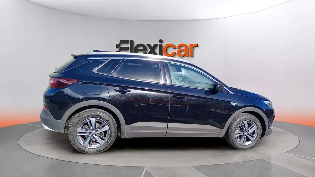 Usado Opel Grandland X 131 CV (96 kW) 2019 Negro SUV