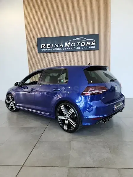 Usado VW Golf VII R 300 CV (220 kW) 2015 Azul Berlina