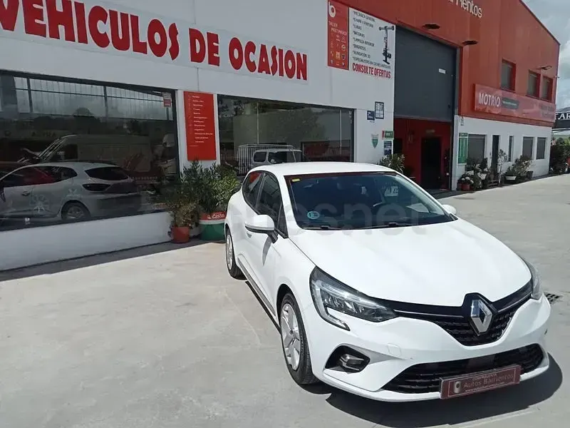 Usado Renault Clio V Intens 100 CV (73 kW) 2020 Blanco Berlina
