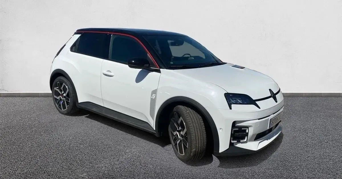 Usado Renault 5 E-Tech Techno 89 kW (122 CV) 2025