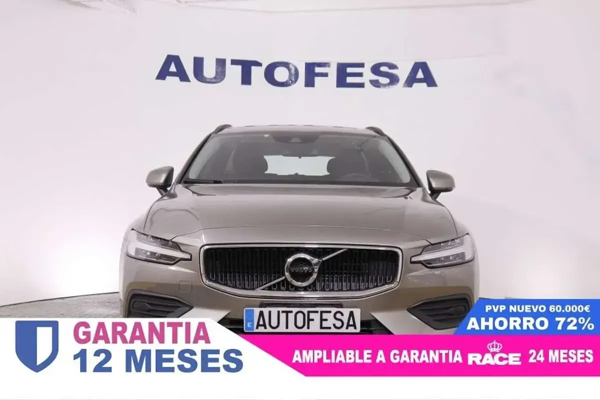 Usado Volvo V60 Business Edition 197 CV (144 kW) 2022 Marrón Familiar