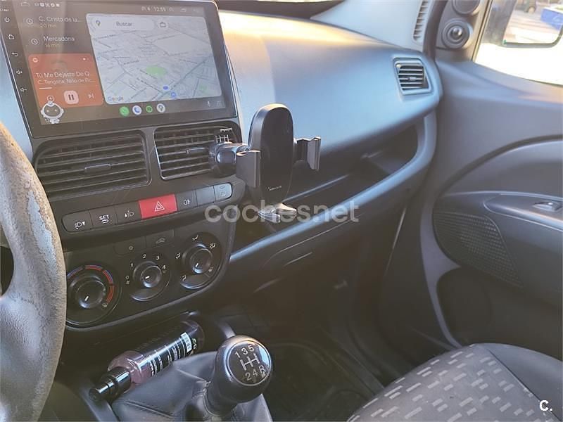 Usado Opel Combo Expression 90 CV (66 kW) 2015 Blanco Monovolumen