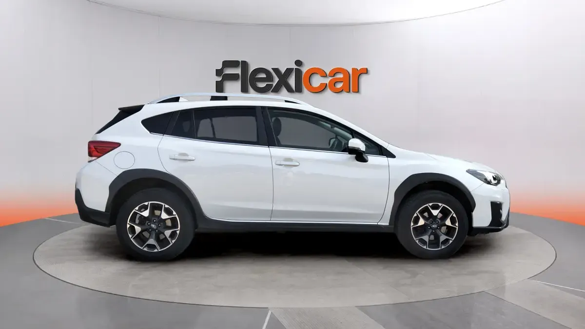 Usado Subaru XV 114 CV (83 kW) 2019 Blanco SUV