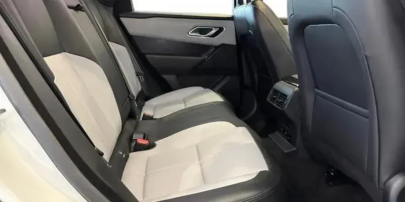 Usado Land Rover Range Rover Velar SE Dynamic 204 CV (150 kW) 2025 Blanco SUV