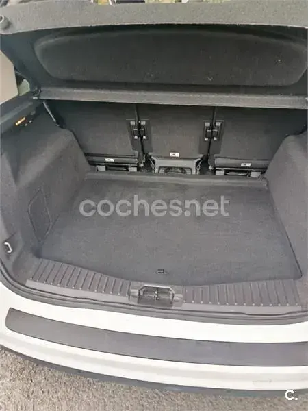 Usado Ford C-MAX Titanium 120 CV (88 kW) 2015 Blanco Monovolumen
