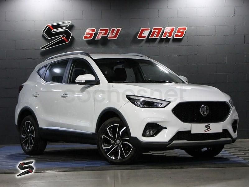 Usado MG ZS Luxury 111 CV (81 kW) 2023 Blanco SUV
