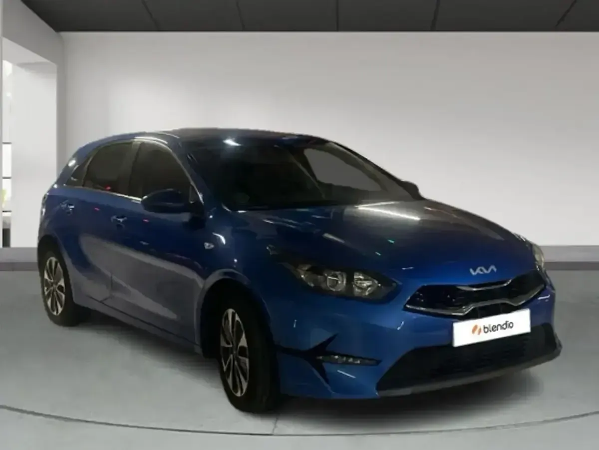 Nuevo Kia Ceed 100 CV (73 kW) 2025 Azul Utilitario