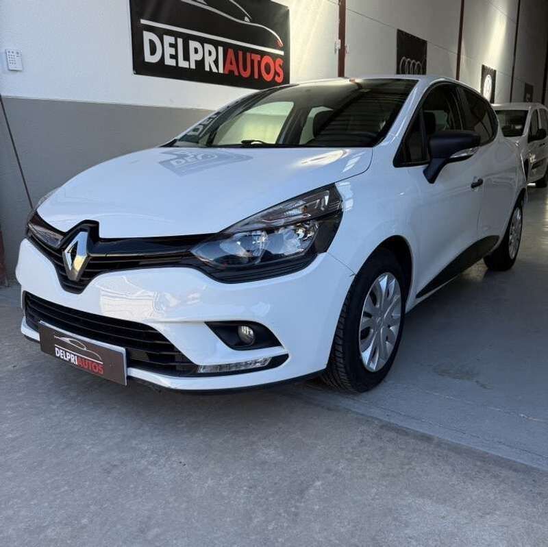 Usado Renault Clio IV Business 76 CV (55 kW) 2018 Blanco Utilitario